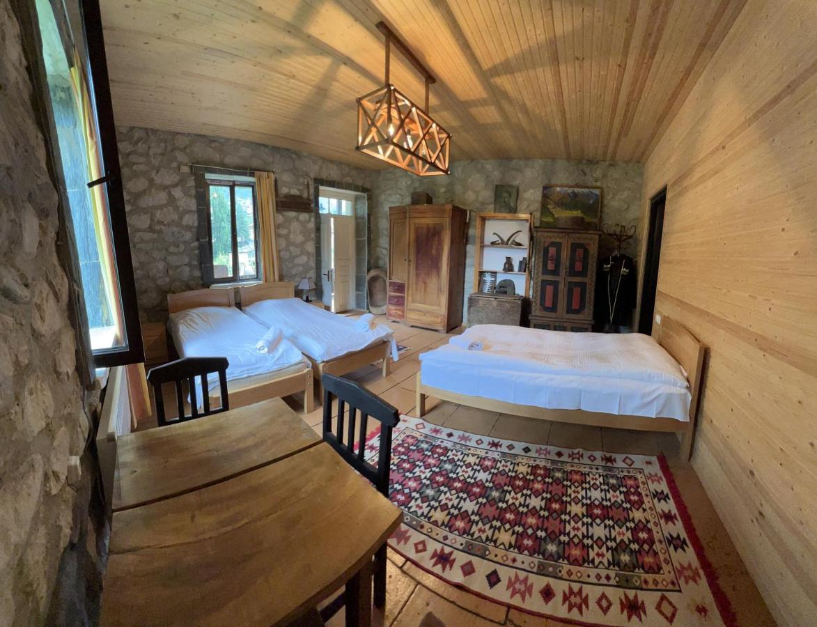 Mushkudiani Manor Hotel Местия Екстериор снимка