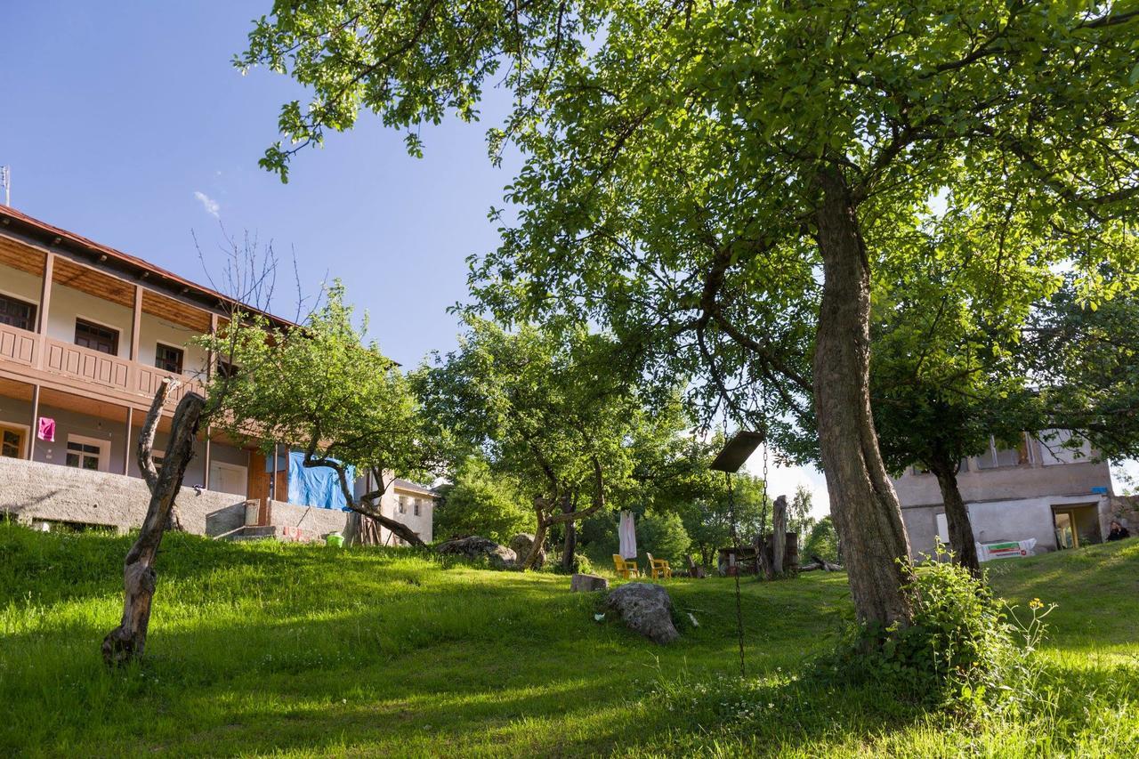 Mushkudiani Manor Hotel Местия Екстериор снимка